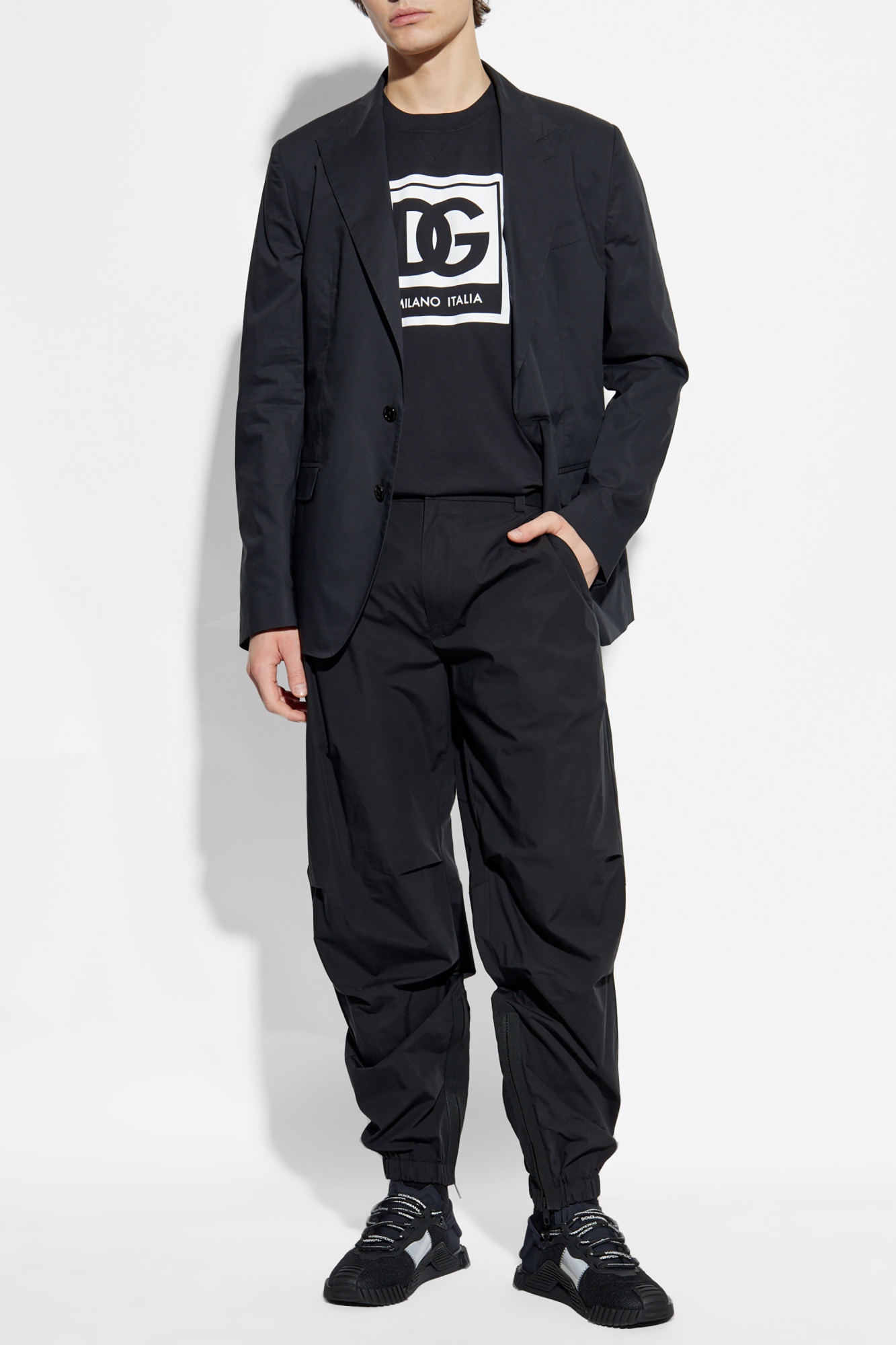 【送料&関税込】Dolce & Gabbana Grey Cotton Blazer Dolce & Gabbana Cotton blazer with single vent | Men's